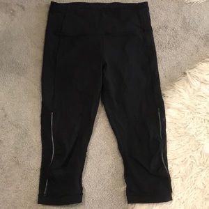 Lululemon cropped leggings